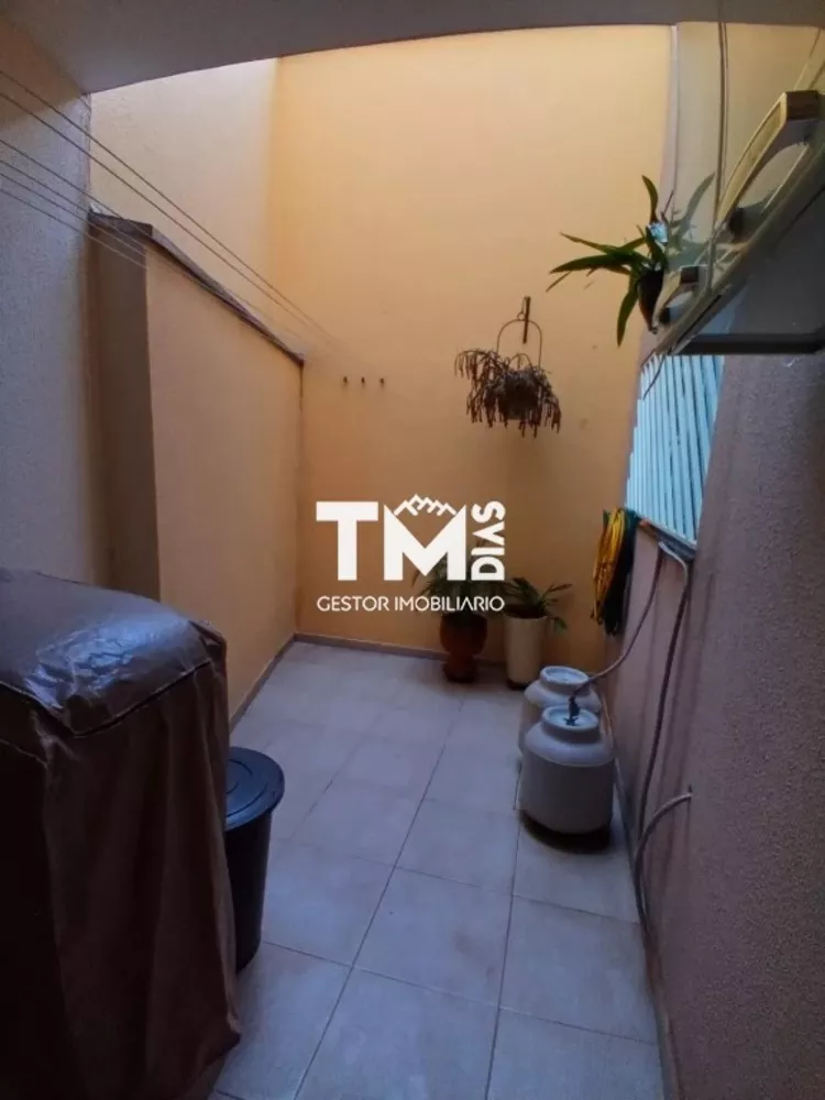 Sobrado à venda com 3 quartos, 100m² - Foto 3