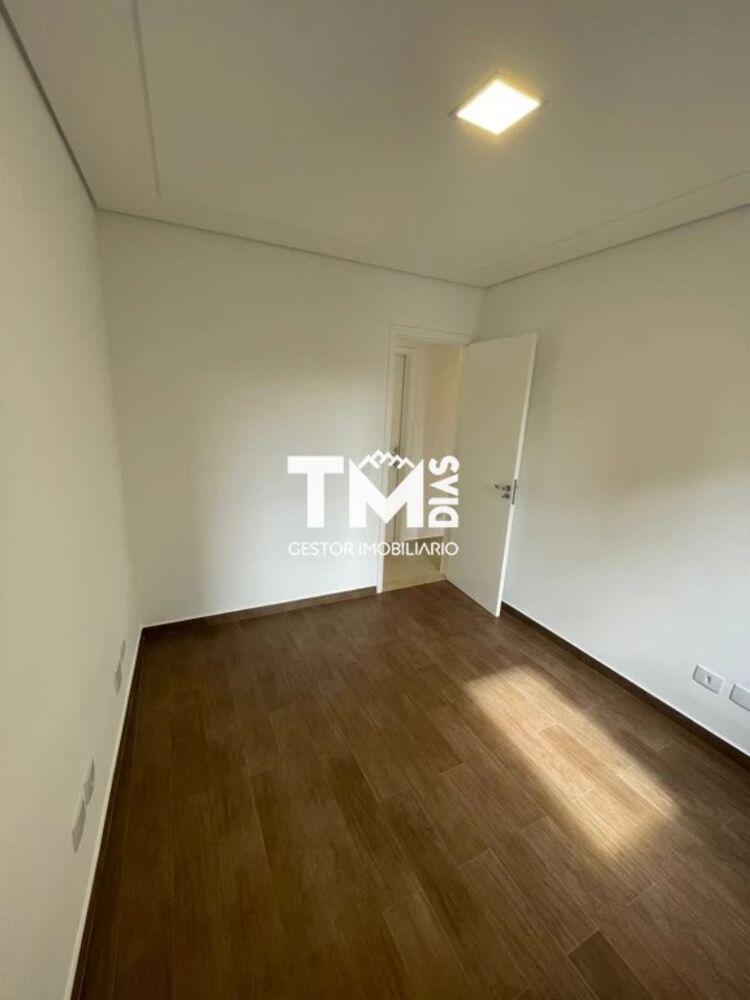 Apartamento à venda com 3 quartos, 92m² - Foto 4
