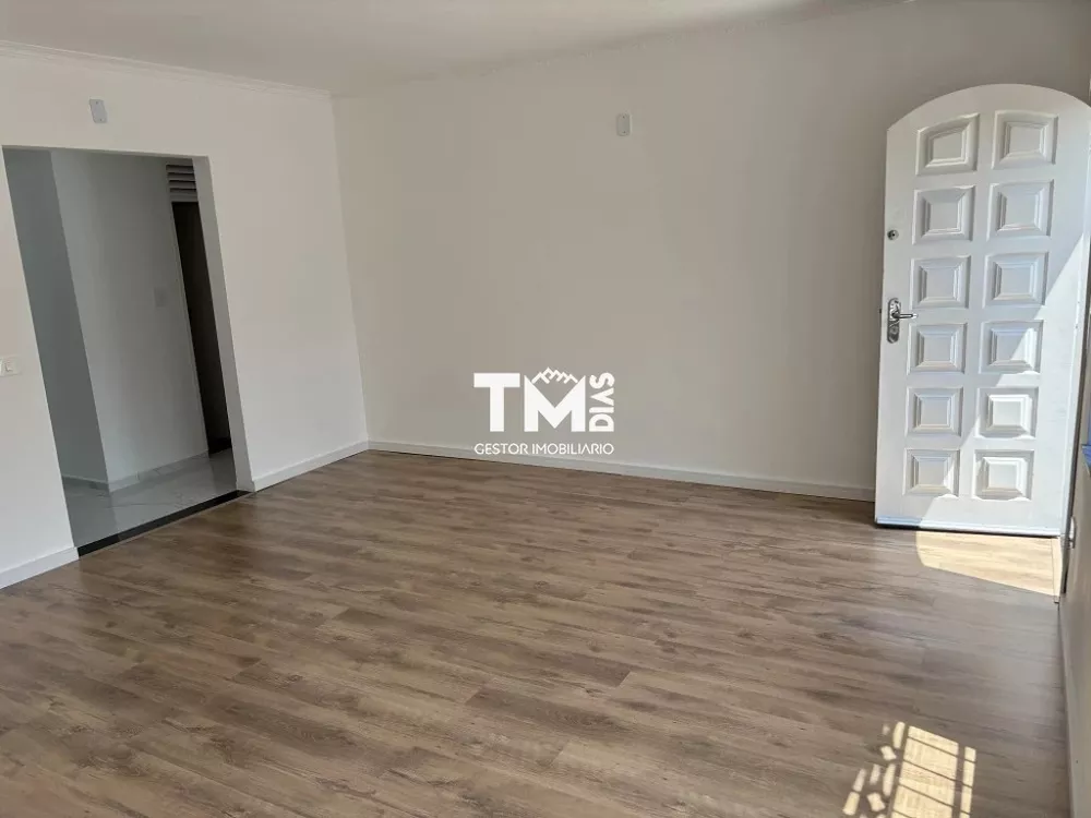 Sobrado, 4 quartos, 180 m² - Foto 1