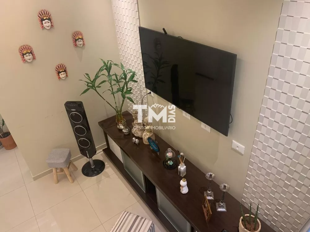 Casa de Condomínio à venda com 3 quartos, 175m² - Foto 4