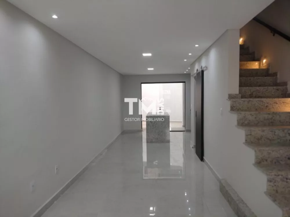 Sobrado à venda com 3 quartos, 151m² - Foto 3