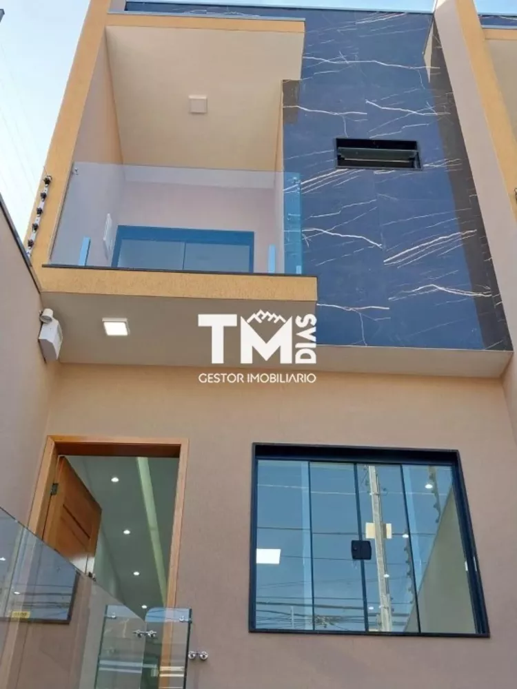 Sobrado à venda com 3 quartos, 175m² - Foto 1