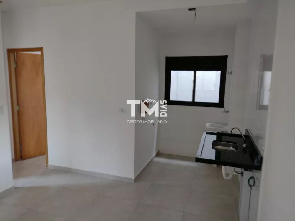 Apartamento à venda com 2 quartos, 44m² - Foto 2