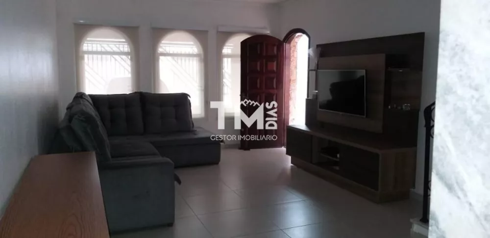 Sobrado à venda e aluguel com 3 quartos, 120m² - Foto 1