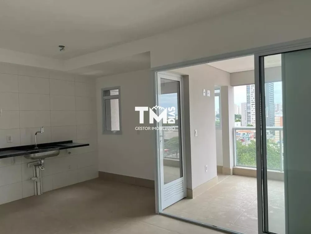 Apartamento à venda com 2 quartos, 67m² - Foto 3