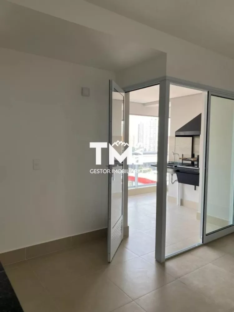 Apartamento à venda com 2 quartos, 67m² - Foto 5