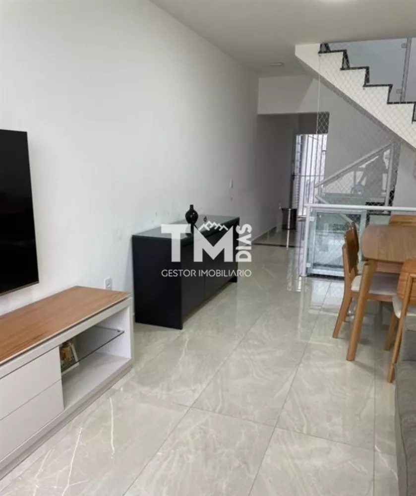 Sobrado à venda com 3 quartos, 113m² - Foto 1