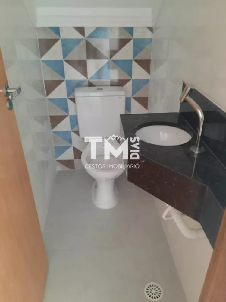 Sobrado à venda com 3 quartos, 114m² - Foto 2