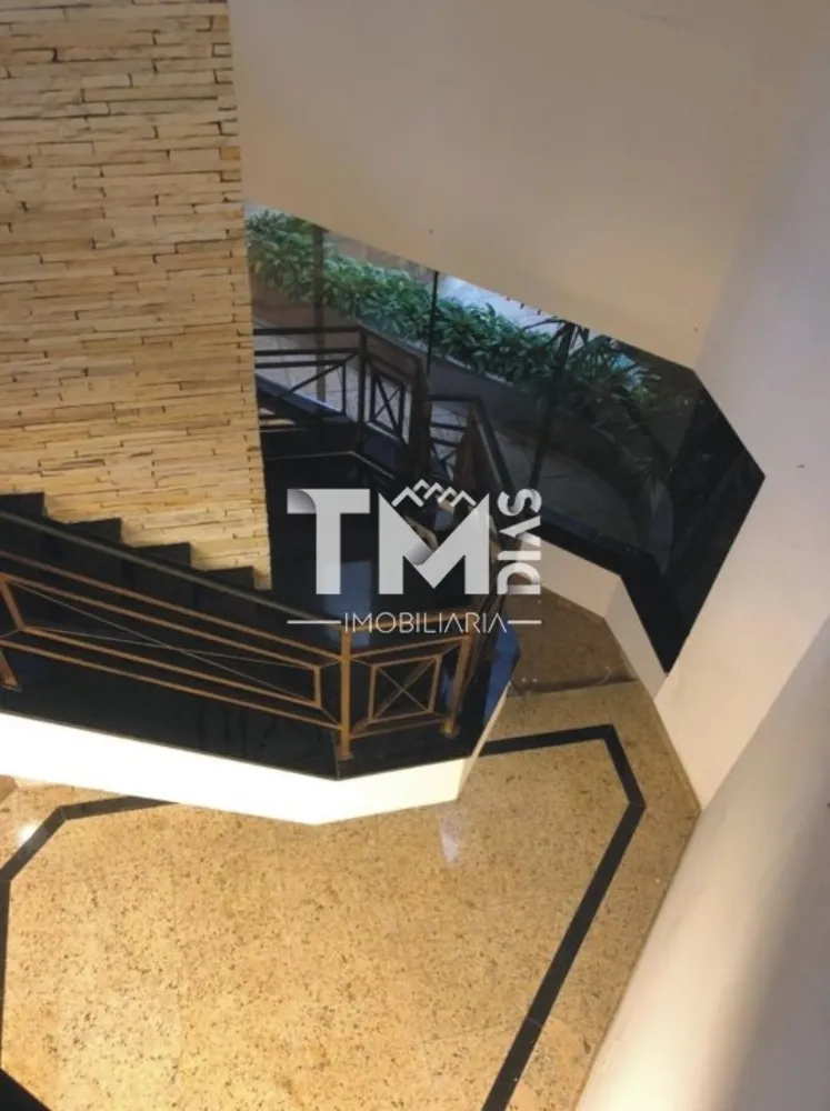 Sobrado, 3 quartos, 354 m² - Foto 1