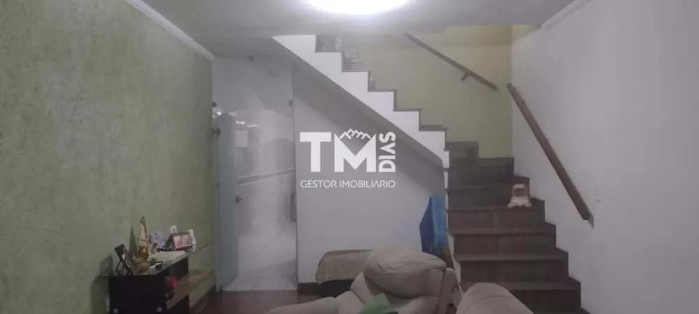 Sobrado à venda com 3 quartos, 176m² - Foto 1