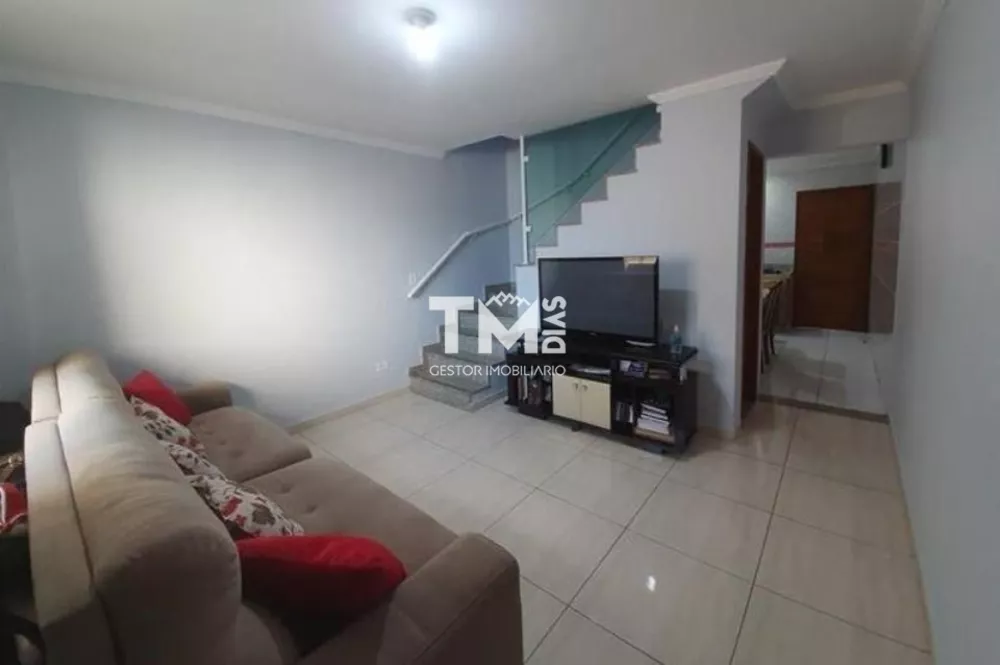 Sobrado à venda com 2 quartos, 108m² - Foto 2