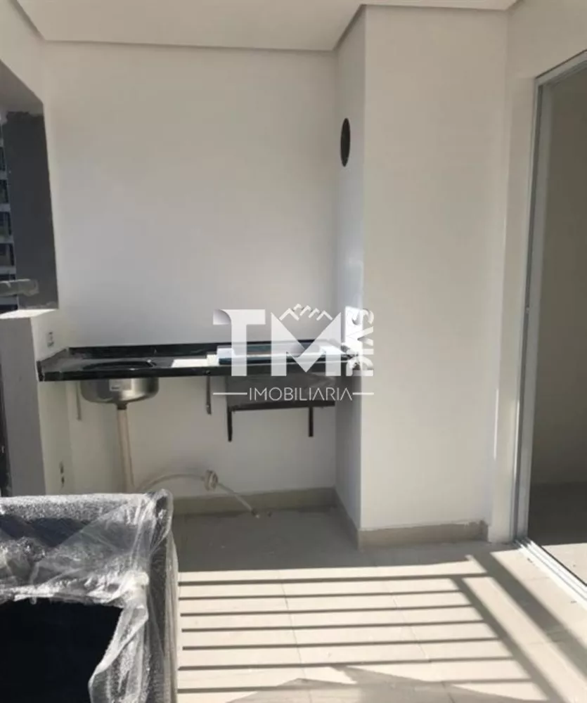 Apartamento à venda com 2 quartos, 67m² - Foto 4