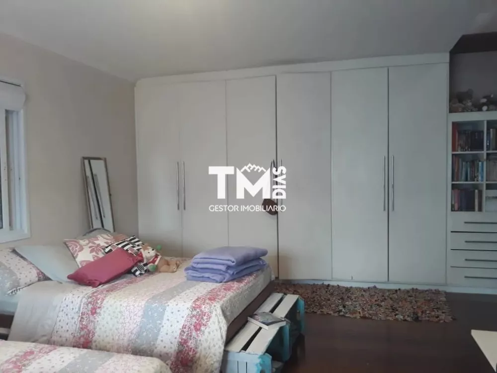 Sobrado, 3 quartos, 312 m² - Foto 2
