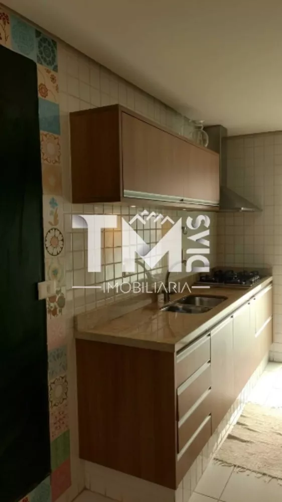 Apartamento à venda com 2 quartos, 84m² - Foto 3