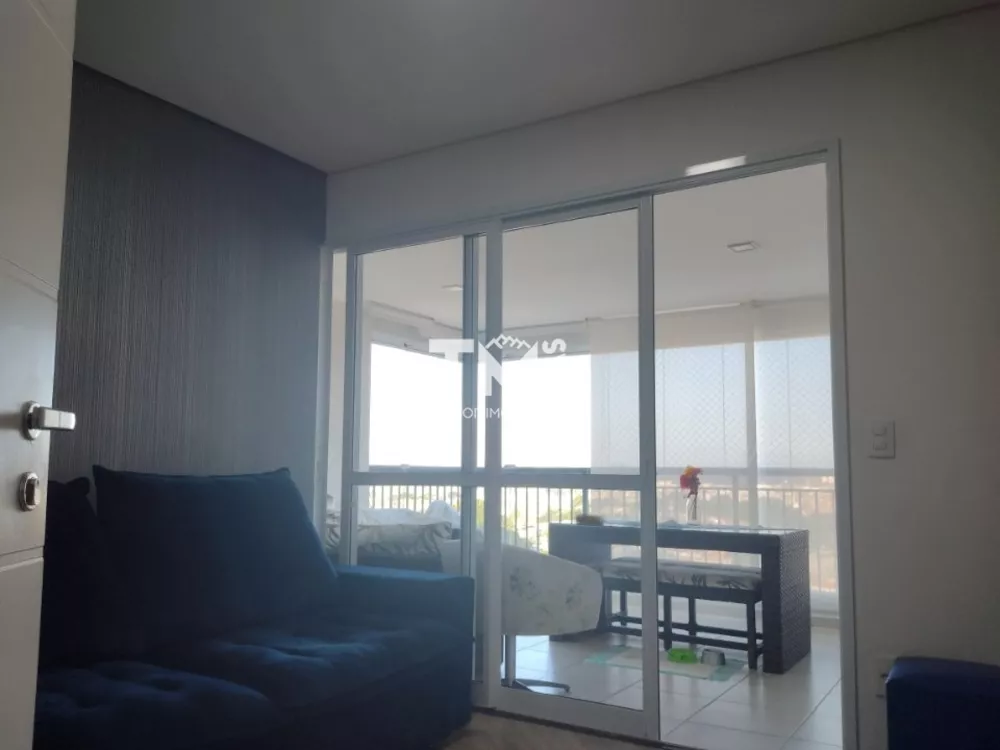 Apartamento à venda com 3 quartos, 65m² - Foto 2