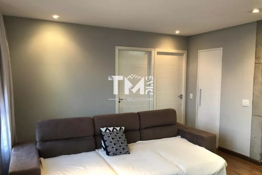 Apartamento à venda com 2 quartos, 70m² - Foto 3