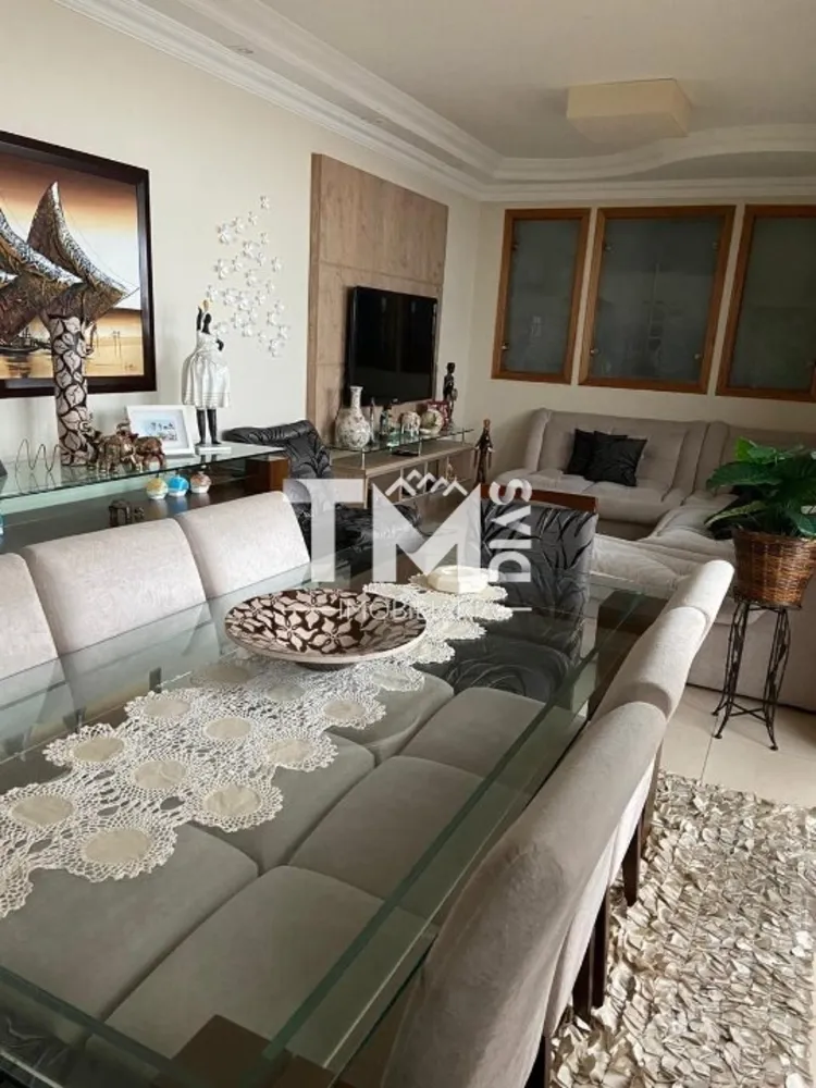 Sobrado, 5 quartos, 250 m² - Foto 1