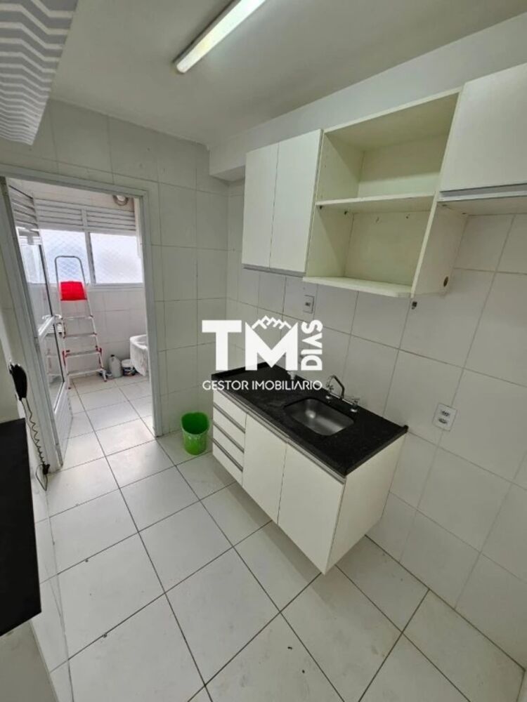 Apartamento à venda com 2 quartos, 132m² - Foto 2