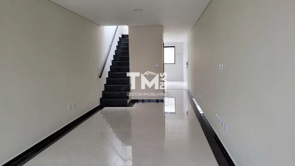 Sobrado à venda com 3 quartos, 159m² - Foto 4