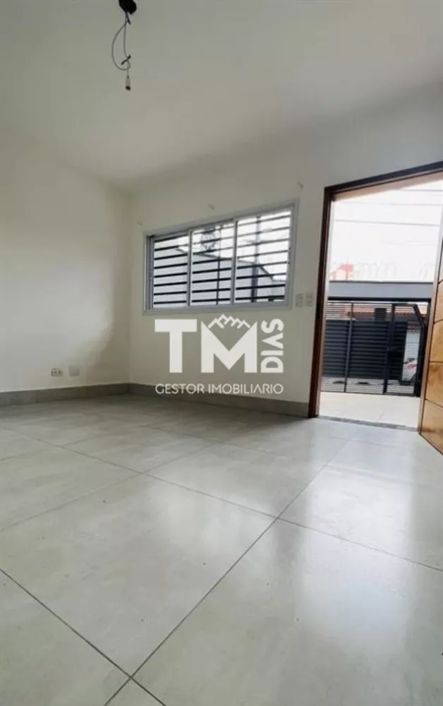 Sobrado à venda com 4 quartos, 202m² - Foto 1