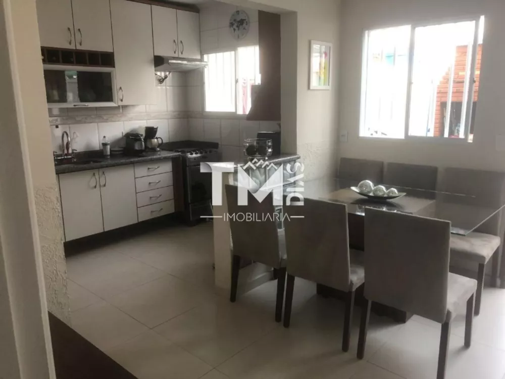 Sobrado à venda com 3 quartos, 110m² - Foto 4