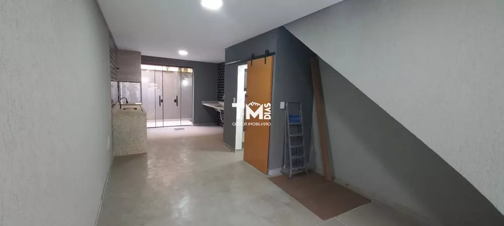 Sobrado à venda com 3 quartos, 140m² - Foto 4