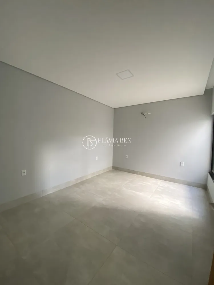 Casa, 3 quartos, 238 m² - Foto 3