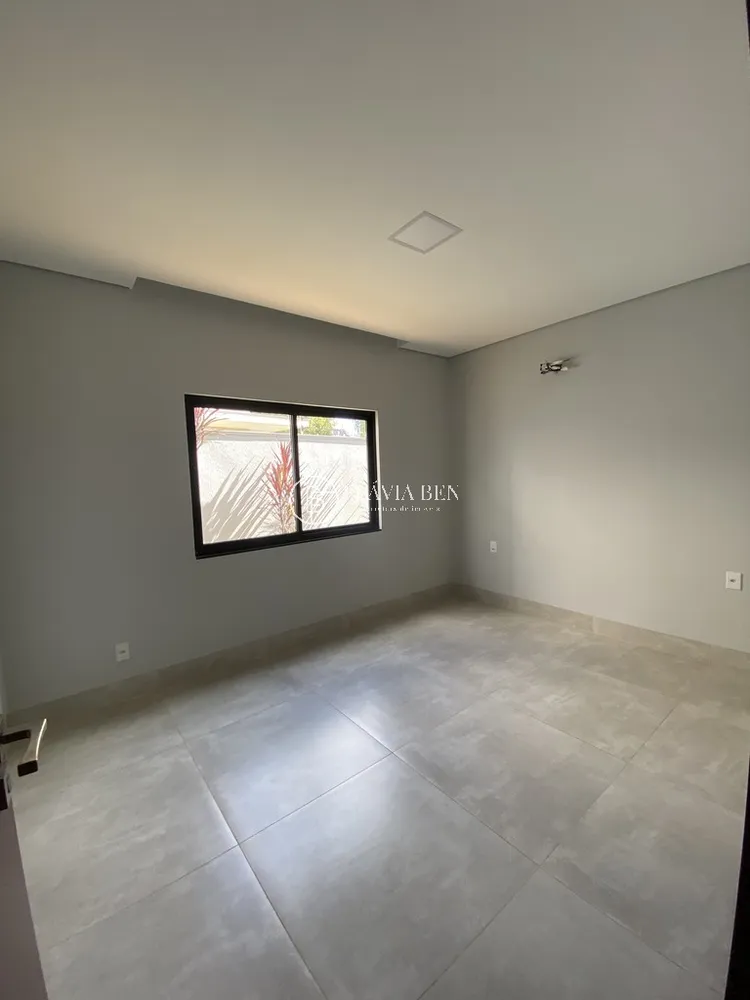Casa, 3 quartos, 238 m² - Foto 2