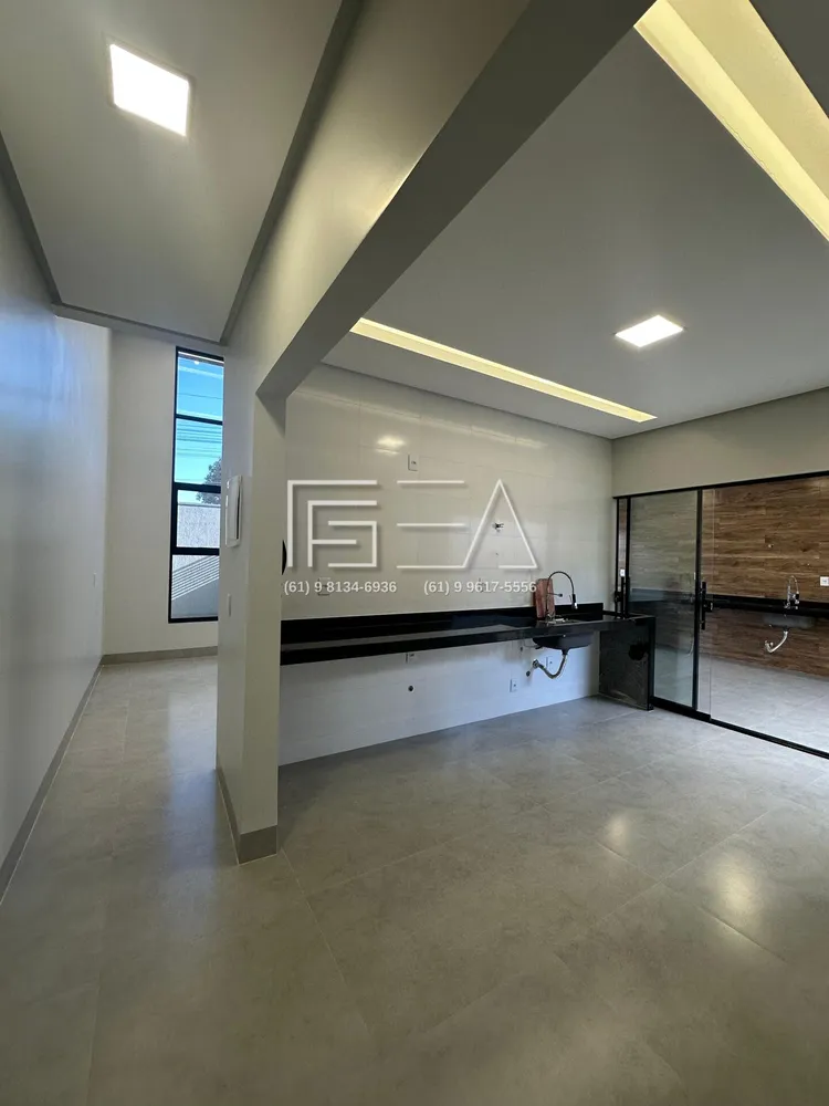 Casa, 3 quartos, 143 m² - Foto 2