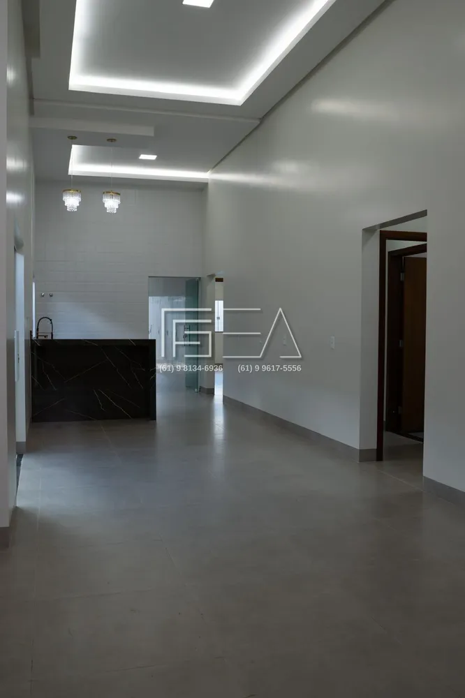 Casa, 3 quartos, 220 m² - Foto 1