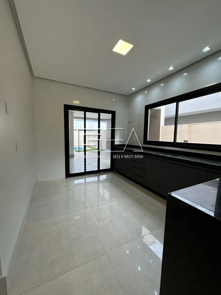 Casa, 3 quartos, 132 m² - Foto 2