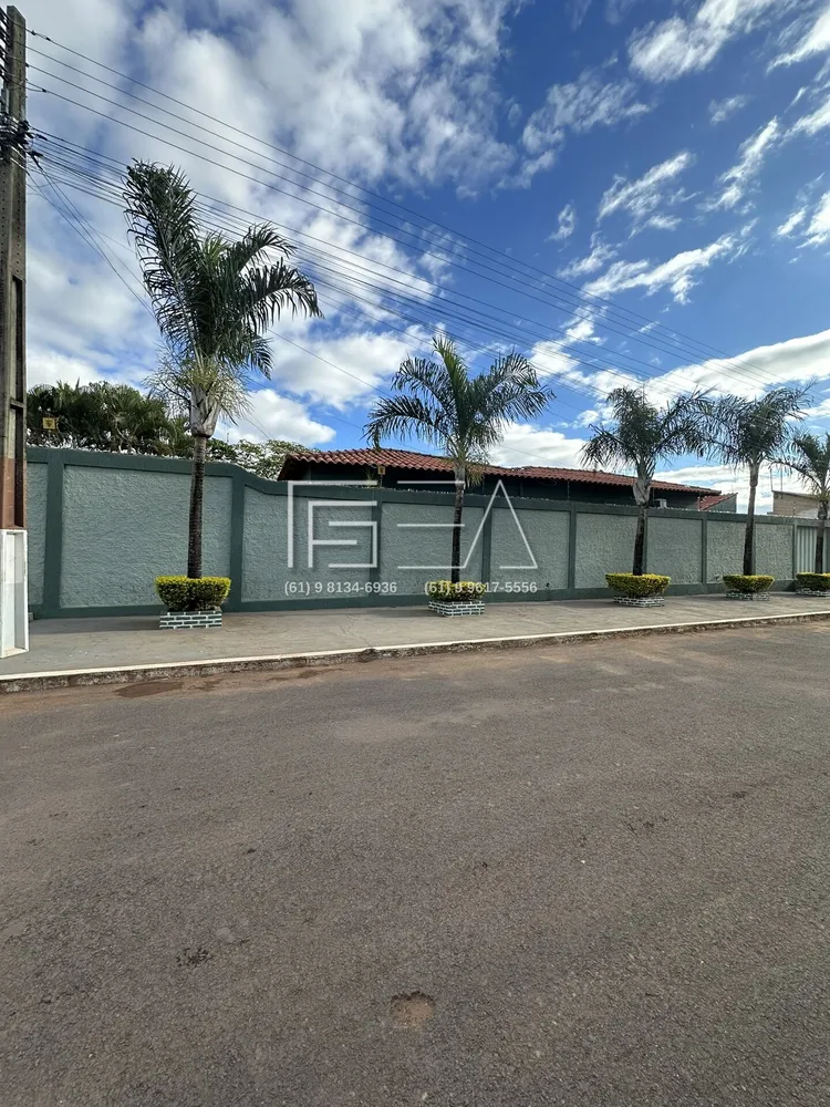 Casa, 4 quartos, 240 m² - Foto 3
