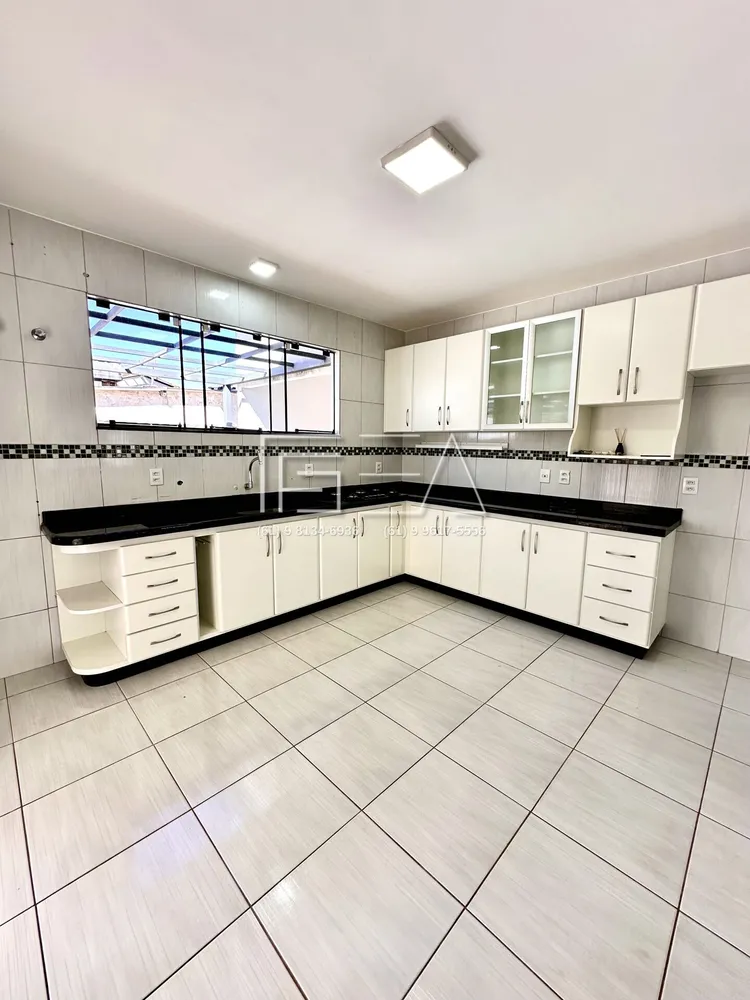 Casa, 3 quartos, 588 m² - Foto 2