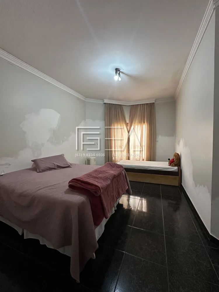 Casa, 4 quartos, 1078 m² - Foto 2
