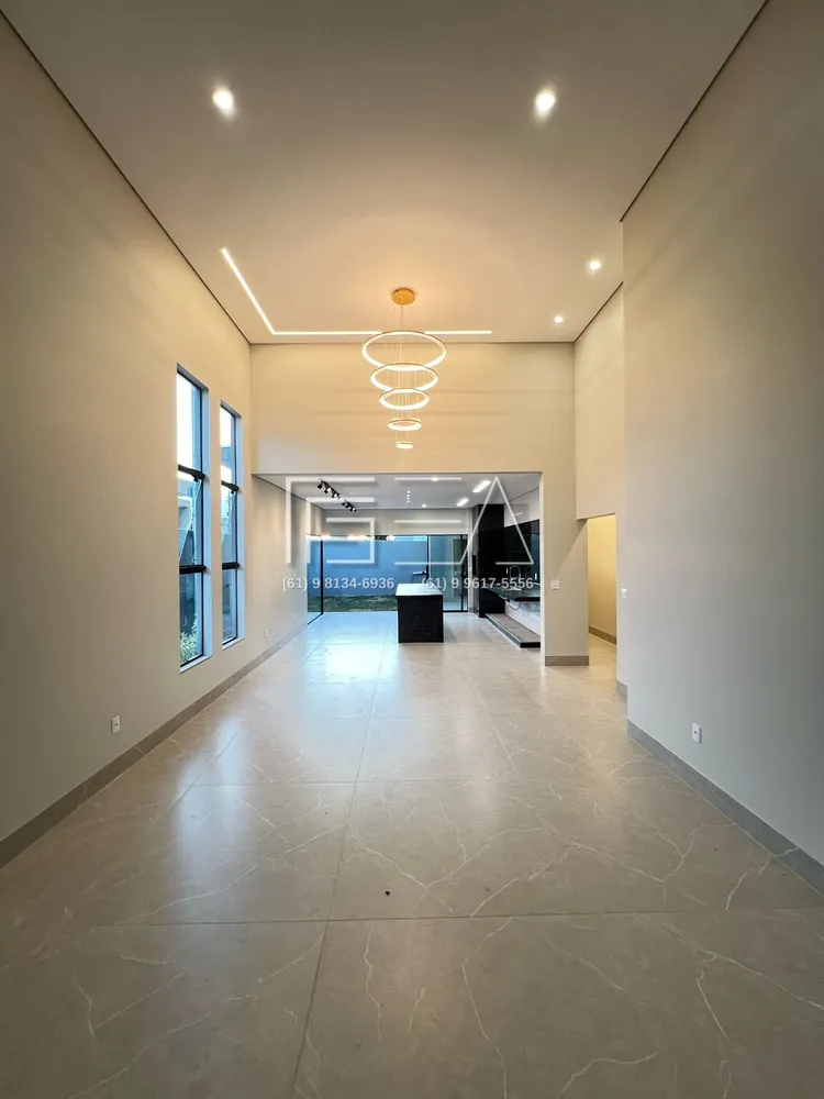 Casa, 3 quartos, 181 m² - Foto 1