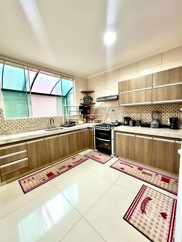 Casa, 5 quartos, 490 m² - Foto 1