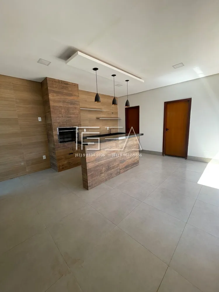 Casa, 3 quartos, 270 m² - Foto 1