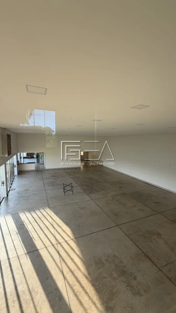 Loja-Salão, 1050 m² - Foto 1
