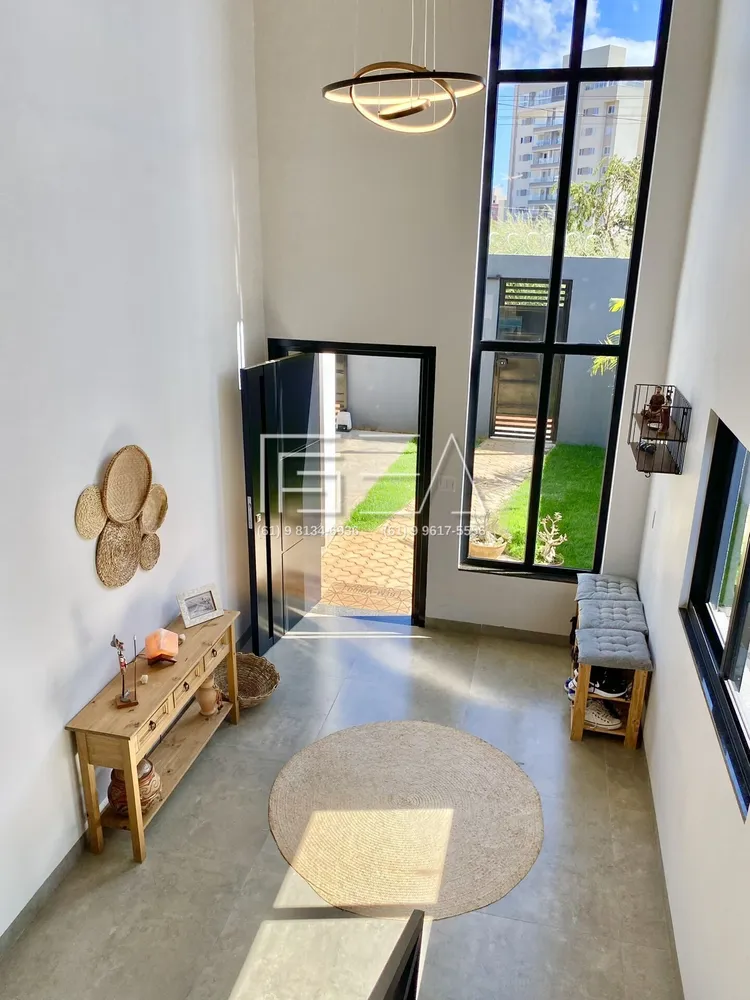 Casa, 3 quartos, 351 m² - Foto 1