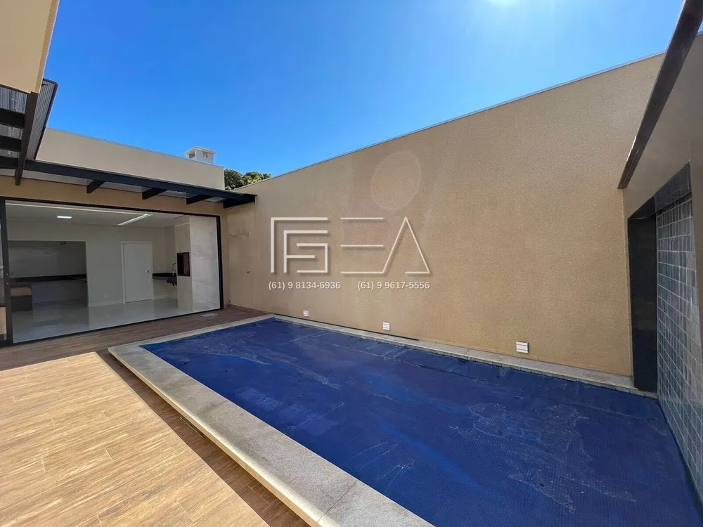 Casa, 3 quartos, 202 m² - Foto 2
