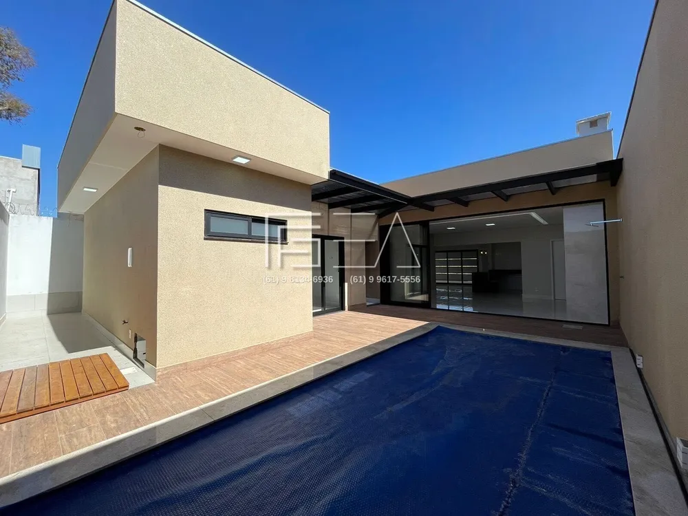 Casa, 3 quartos, 202 m² - Foto 1