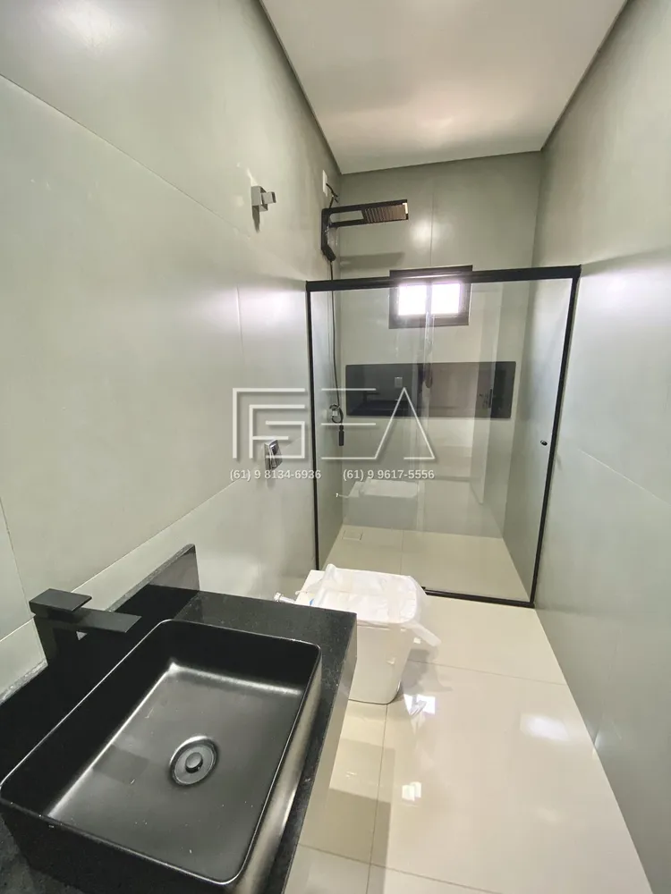 Casa, 3 quartos, 215 m² - Foto 1