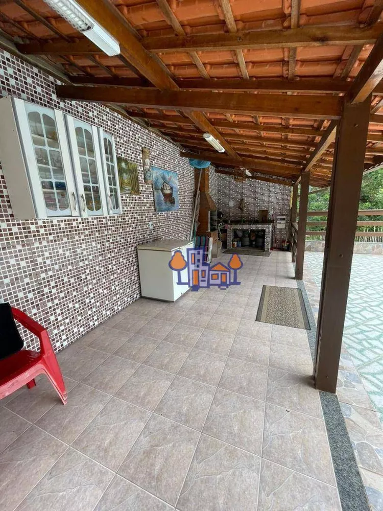 Casa, 4 quartos, 220 m² - Foto 4