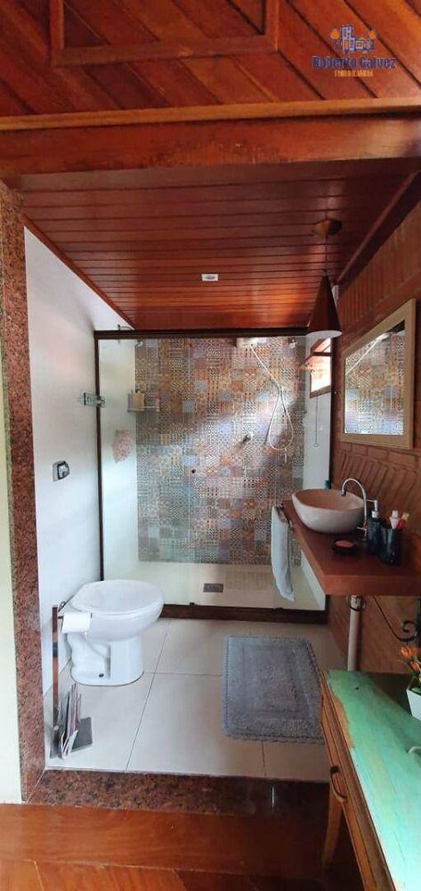 Casa à venda com 3 quartos, 293m² - Foto 3