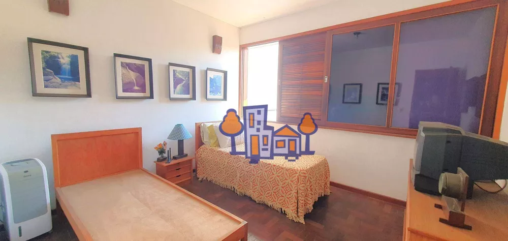 Casa, 3 quartos, 234 m² - Foto 2