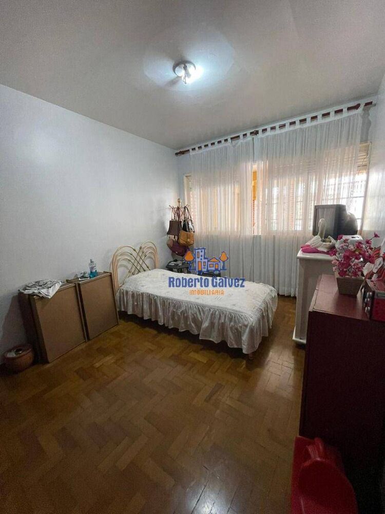 Casa à venda com 9 quartos, 251m² - Foto 18