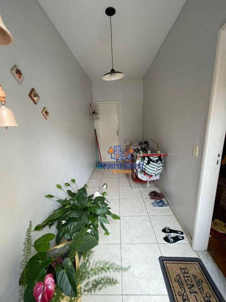 Casa à venda com 9 quartos, 251m² - Foto 16