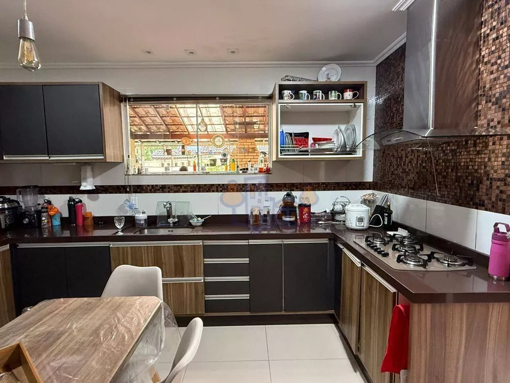 Casa, 3 quartos, 174 m² - Foto 5