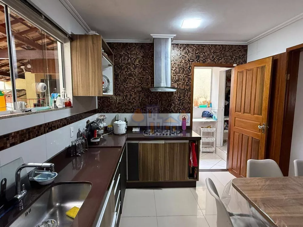 Casa, 3 quartos, 174 m² - Foto 25