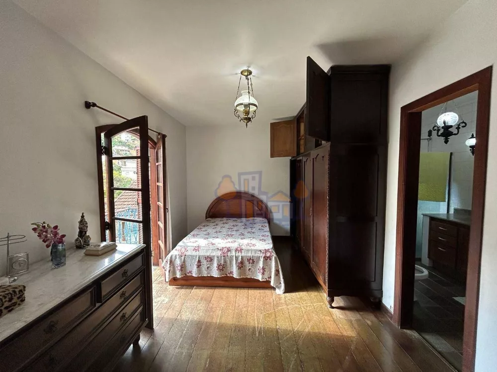Casa, 3 quartos, 232 m² - Foto 12